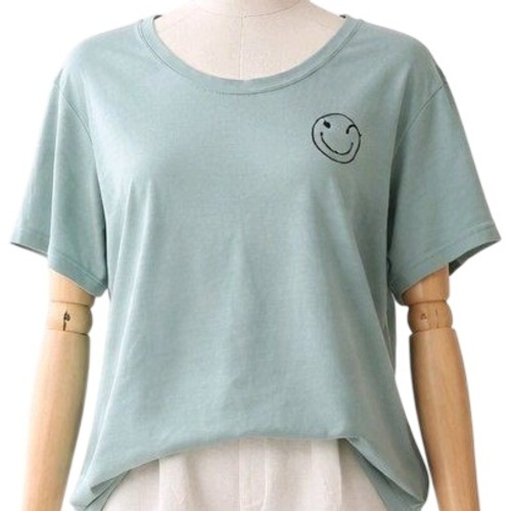 REI Co-op Women's 2X T-Shirt Light Blue Smiley Face Graphic Tee Plus Size
